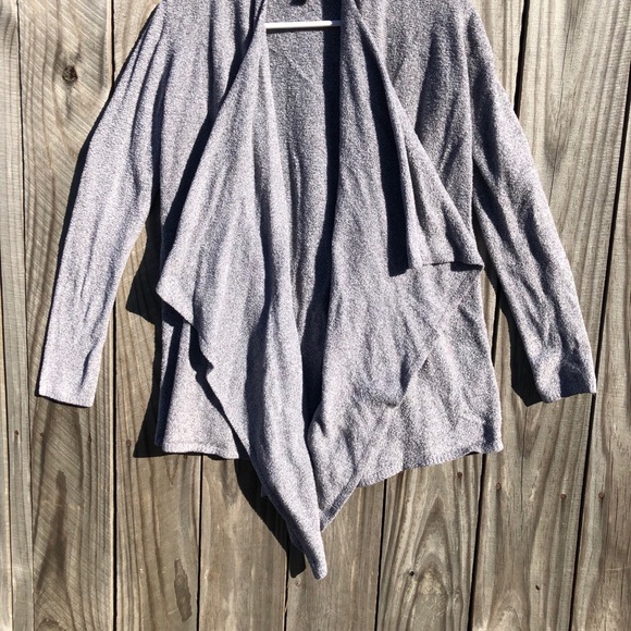 Barefoot Dreams cardigan size S/M - Picture 2 of 7